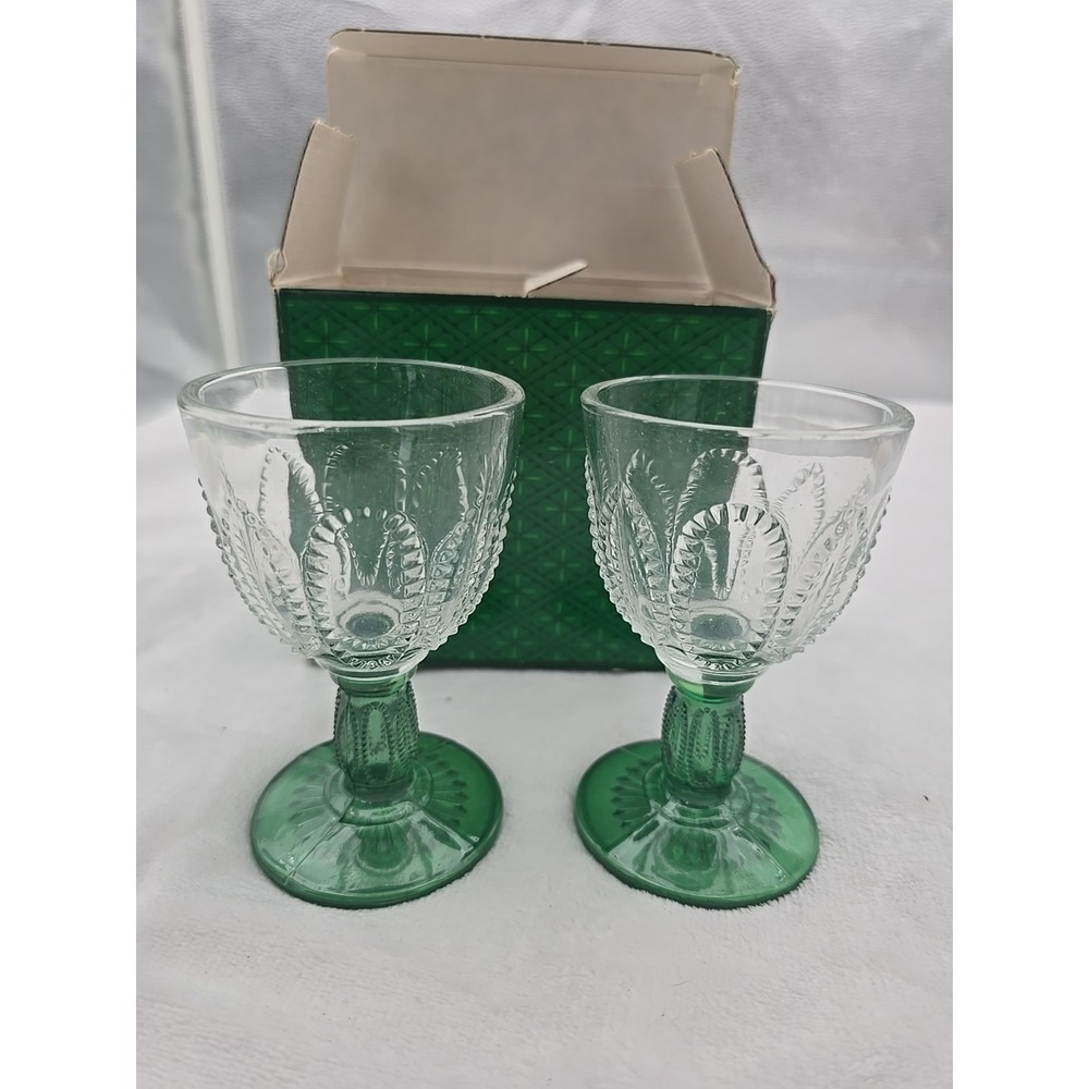 Vintage Avon glass Emerald Accent Cordial glasses set of 2, 4 1/2" Tall
